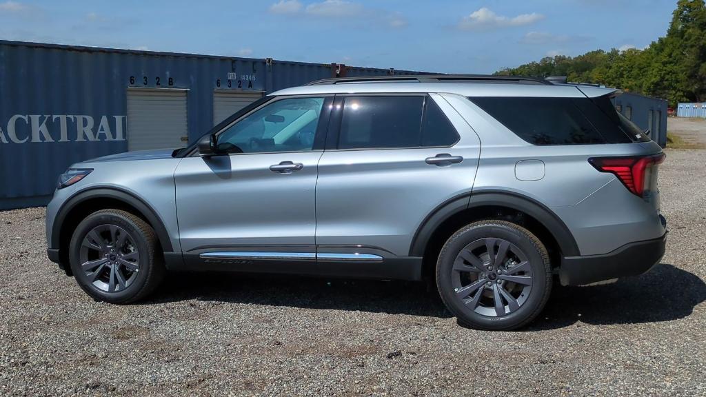 new 2025 Ford Explorer car, priced at $43,025