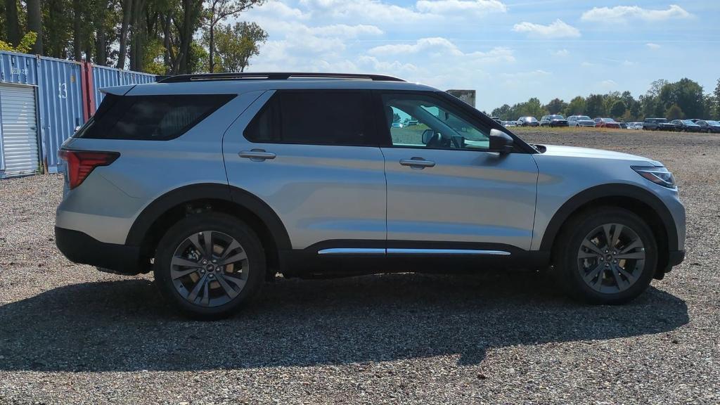 new 2025 Ford Explorer car, priced at $43,025