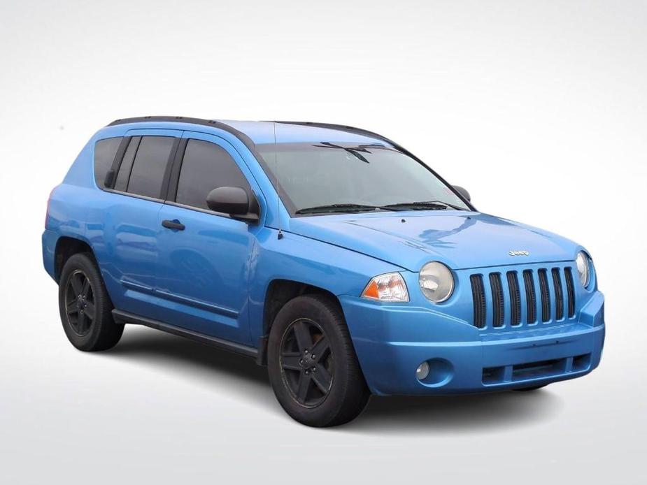 used 2009 Jeep Compass car, priced at $1,995