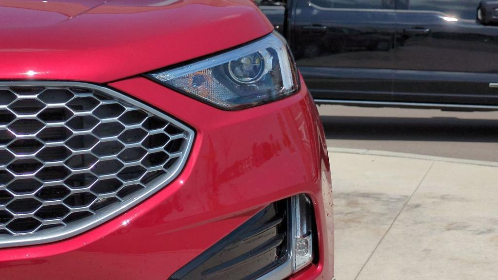 new 2024 Ford Edge car, priced at $39,911