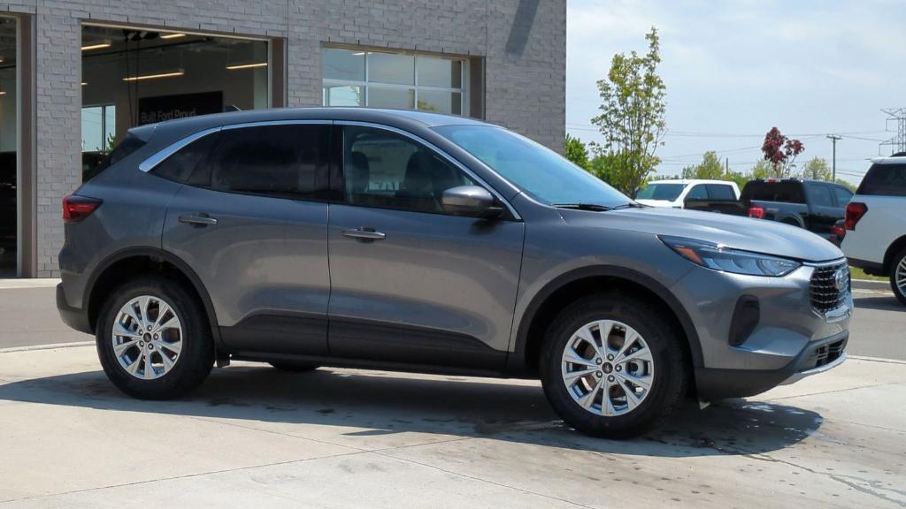 new 2024 Ford Escape car, priced at $34,203