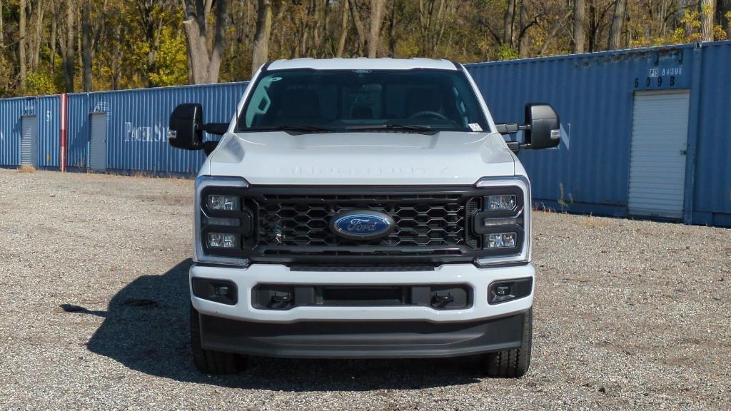 new 2024 Ford F-350 car, priced at $62,714