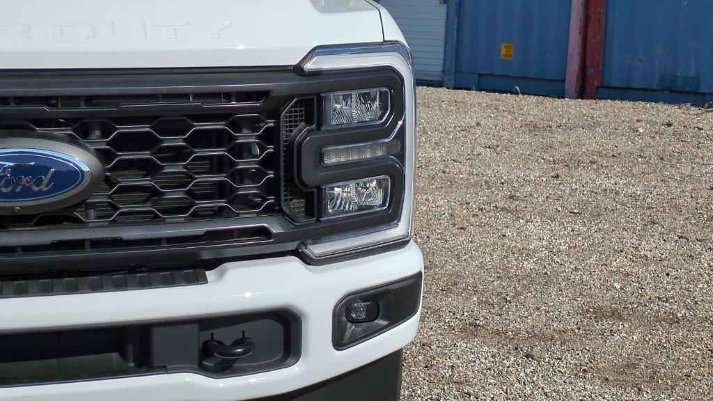 new 2024 Ford F-350 car, priced at $62,714