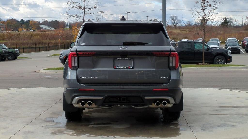 new 2025 Ford Explorer car, priced at $55,797