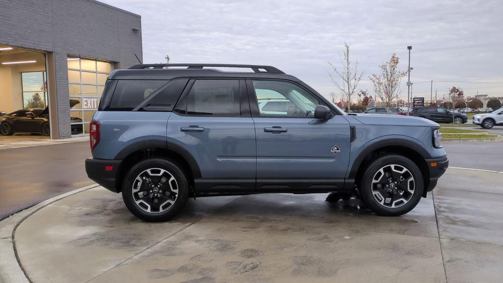 new 2024 Ford Bronco Sport car, priced at $36,593