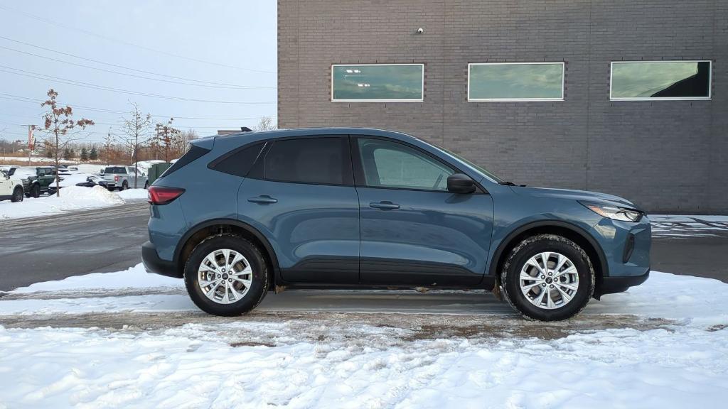 new 2025 Ford Escape car, priced at $29,761