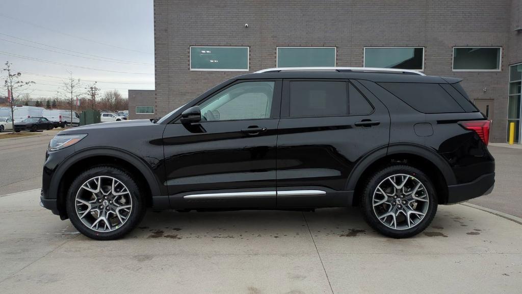 new 2025 Ford Explorer car, priced at $56,139