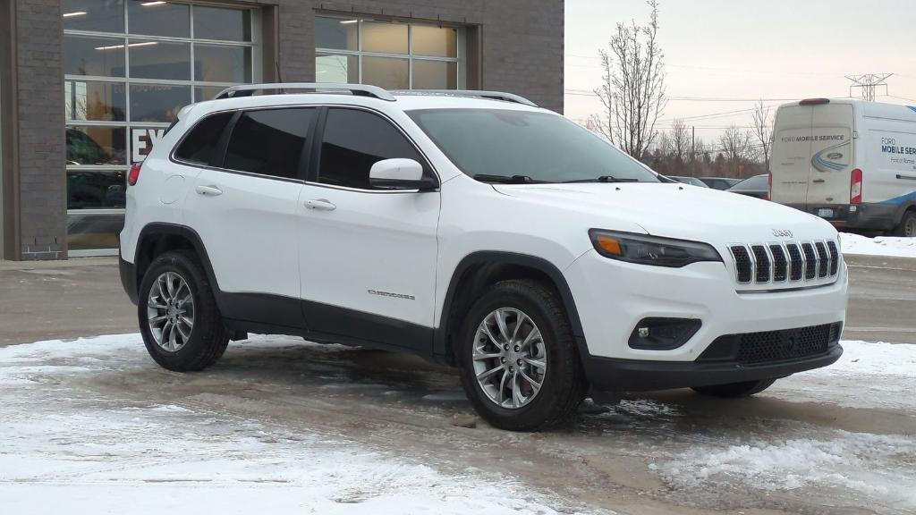 used 2021 Jeep Cherokee car, priced at $18,495