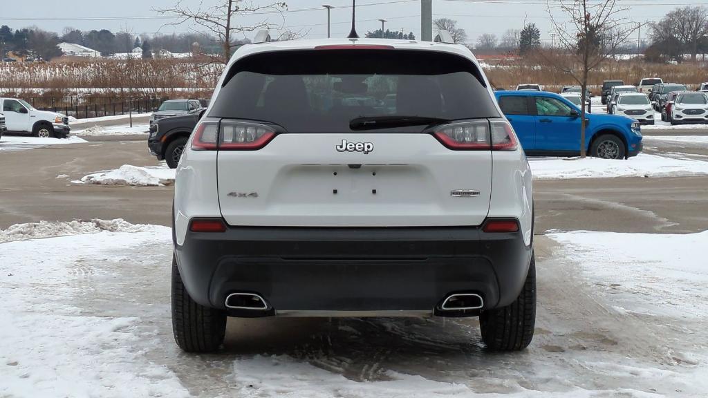 used 2021 Jeep Cherokee car, priced at $18,495