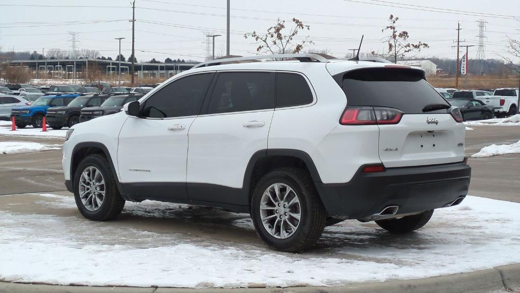 used 2021 Jeep Cherokee car, priced at $18,495