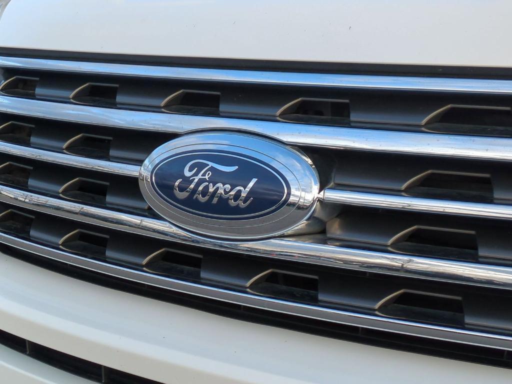 used 2020 Ford Expedition Max car, priced at $31,995