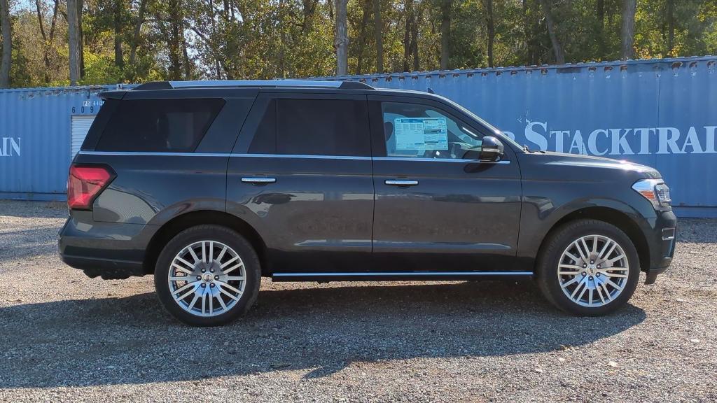 new 2024 Ford Expedition car, priced at $71,658