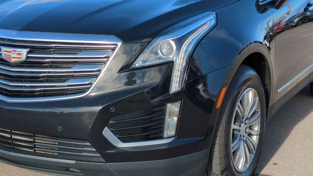 used 2018 Cadillac XT5 car, priced at $19,495