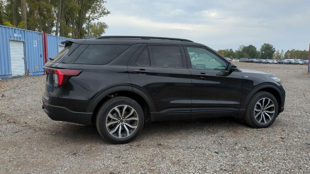 new 2025 Ford Explorer car, priced at $45,637