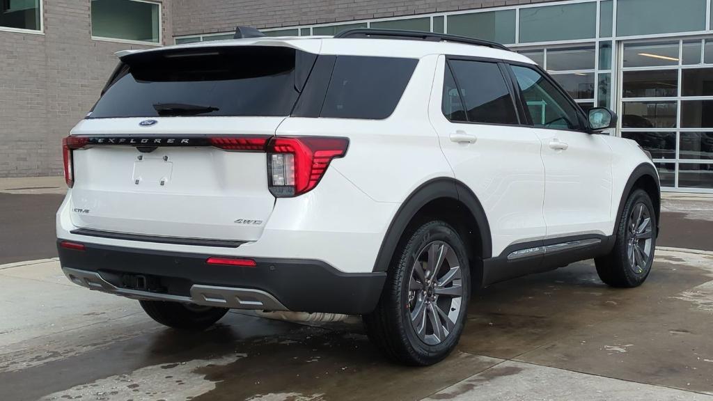 new 2025 Ford Explorer car, priced at $45,491