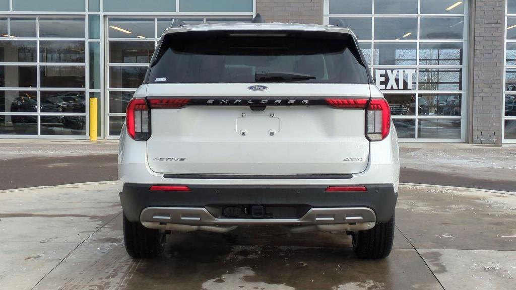 new 2025 Ford Explorer car, priced at $45,491