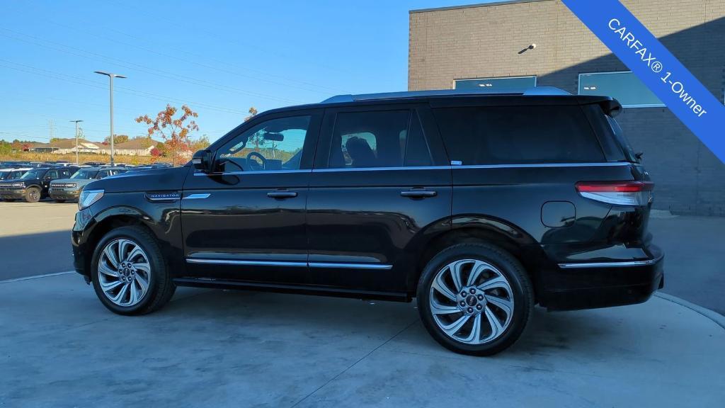 used 2022 Lincoln Navigator car, priced at $49,795