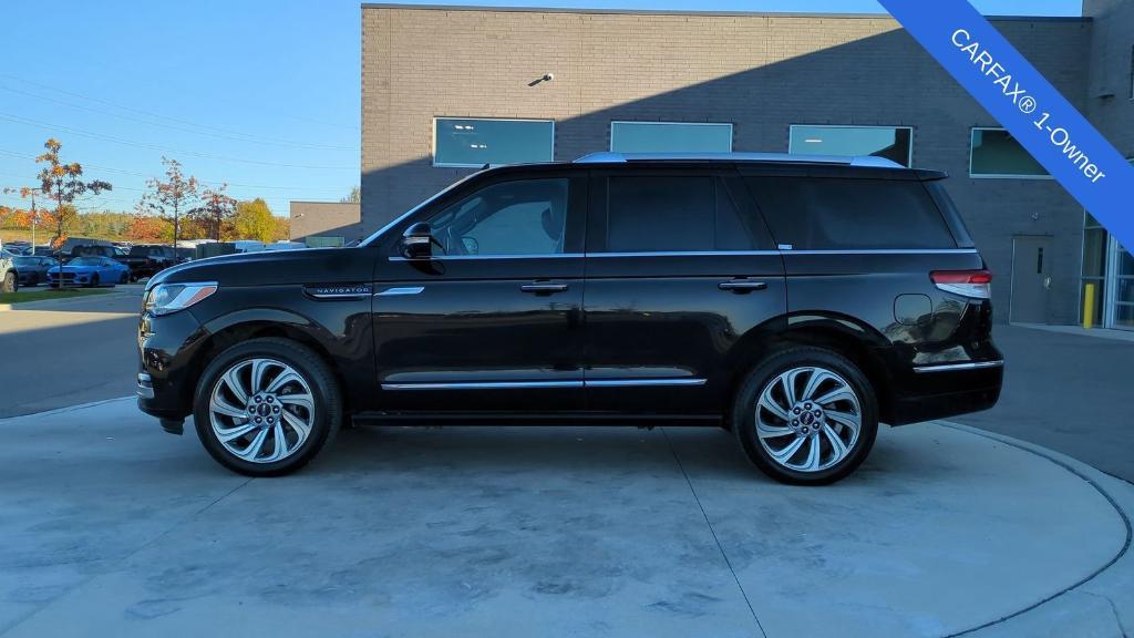 used 2022 Lincoln Navigator car, priced at $49,795