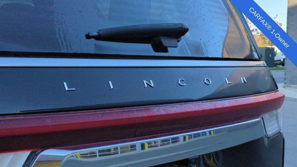 used 2022 Lincoln Navigator car, priced at $49,795