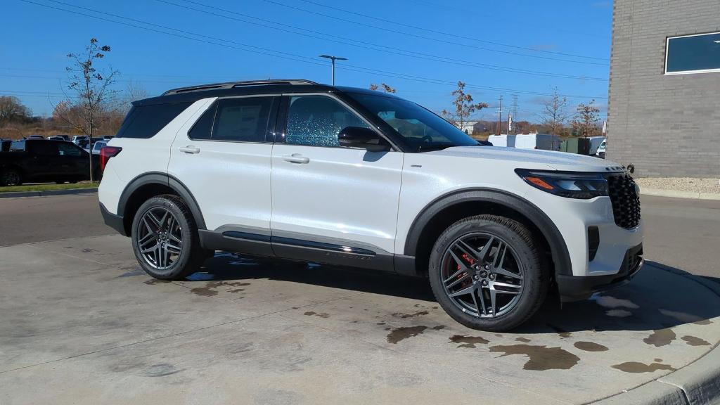 new 2025 Ford Explorer car, priced at $54,603