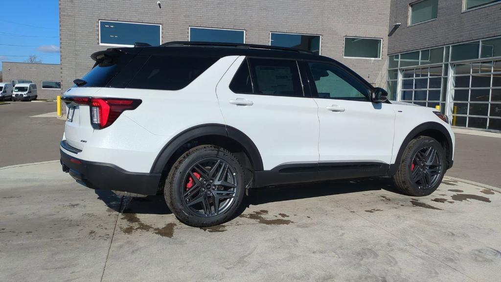 new 2025 Ford Explorer car, priced at $54,603