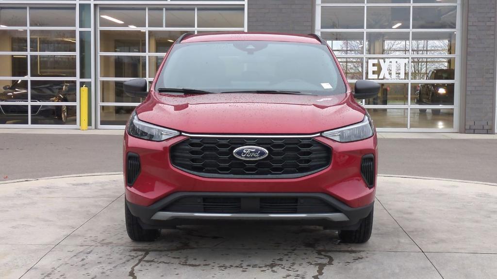 new 2025 Ford Escape car, priced at $33,010