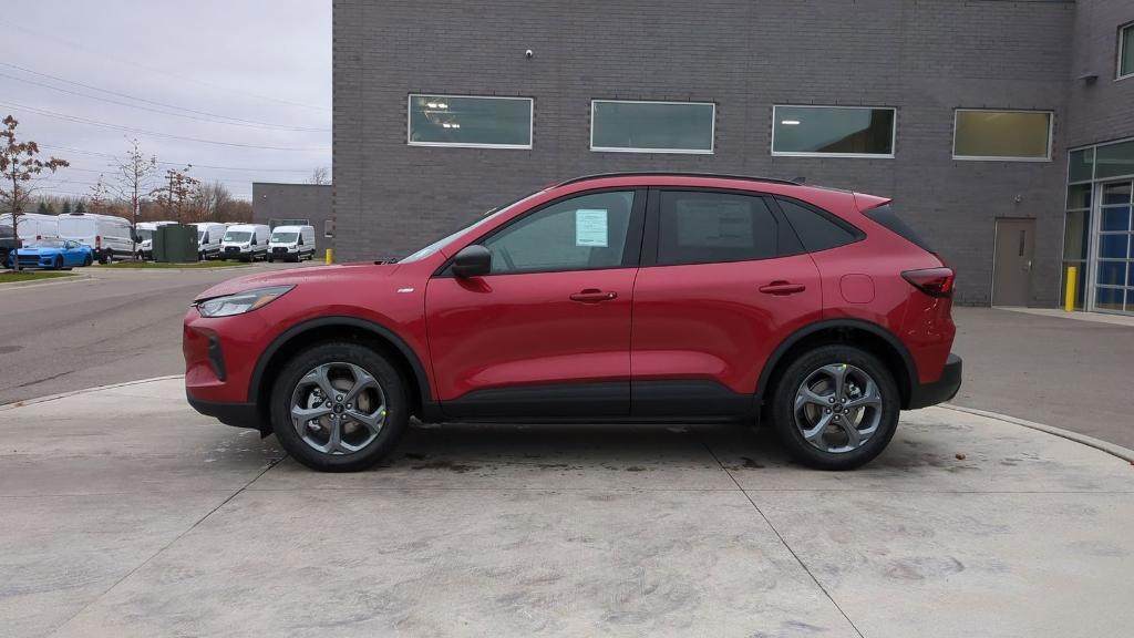 new 2025 Ford Escape car, priced at $33,010