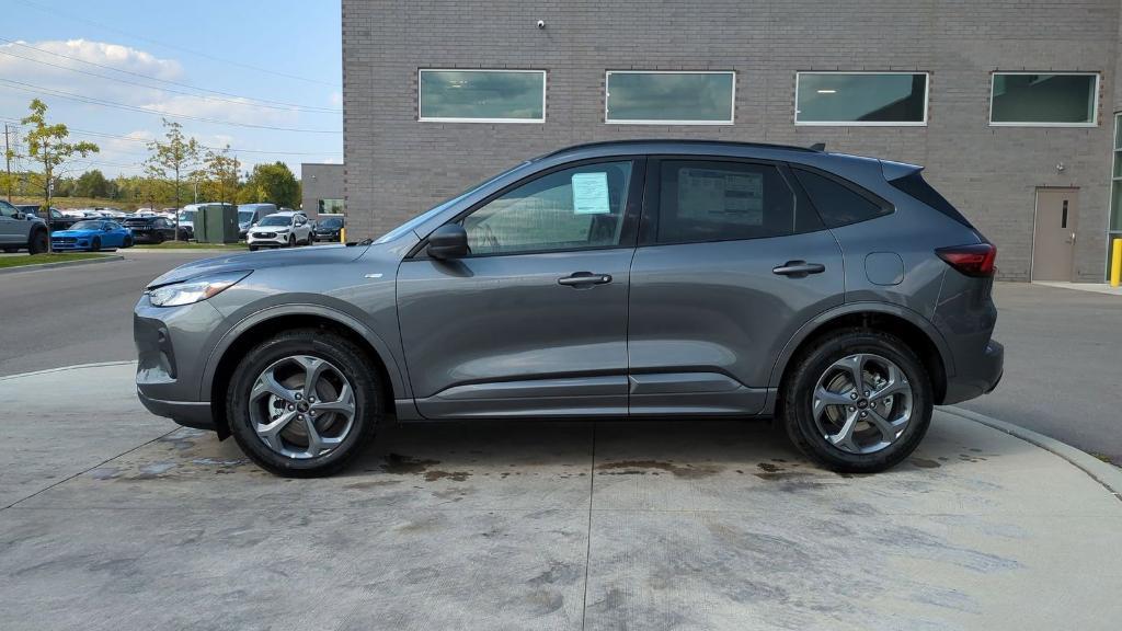 new 2024 Ford Escape car, priced at $33,456