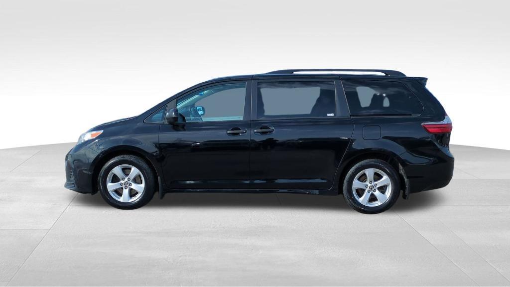 used 2020 Toyota Sienna car, priced at $24,995