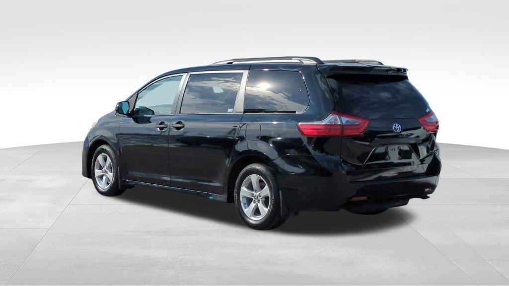 used 2020 Toyota Sienna car, priced at $24,995