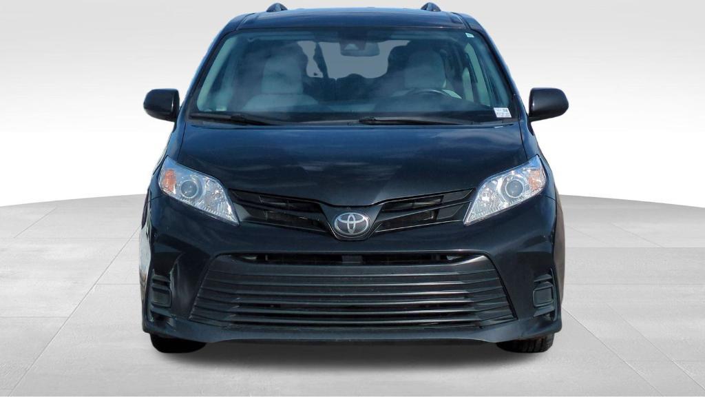 used 2020 Toyota Sienna car, priced at $24,995