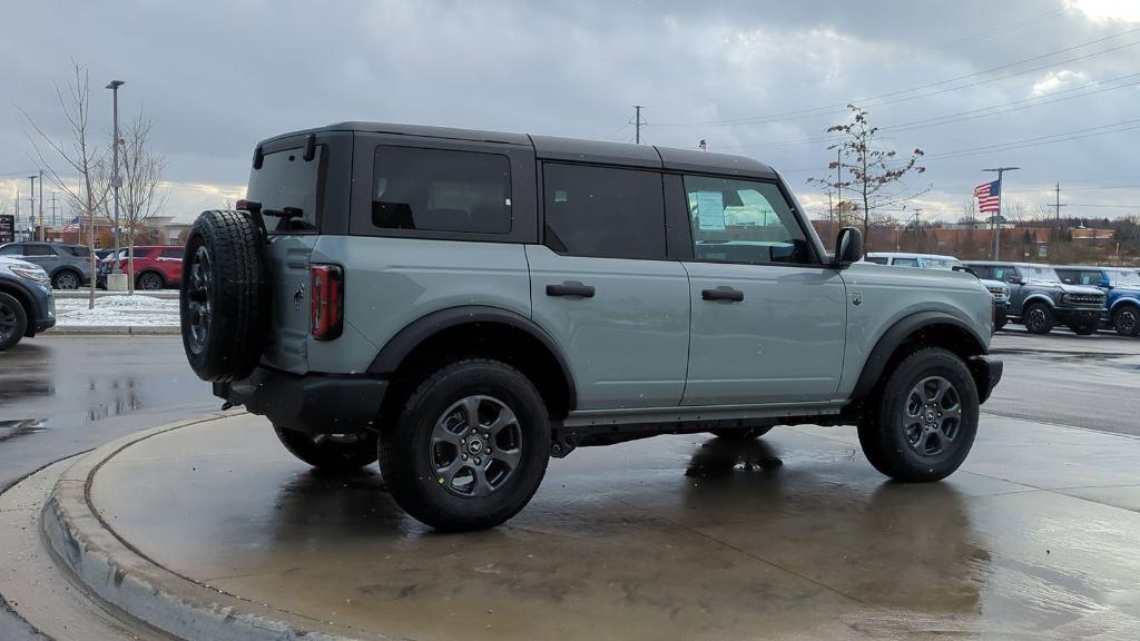 new 2024 Ford Bronco car, priced at $44,464