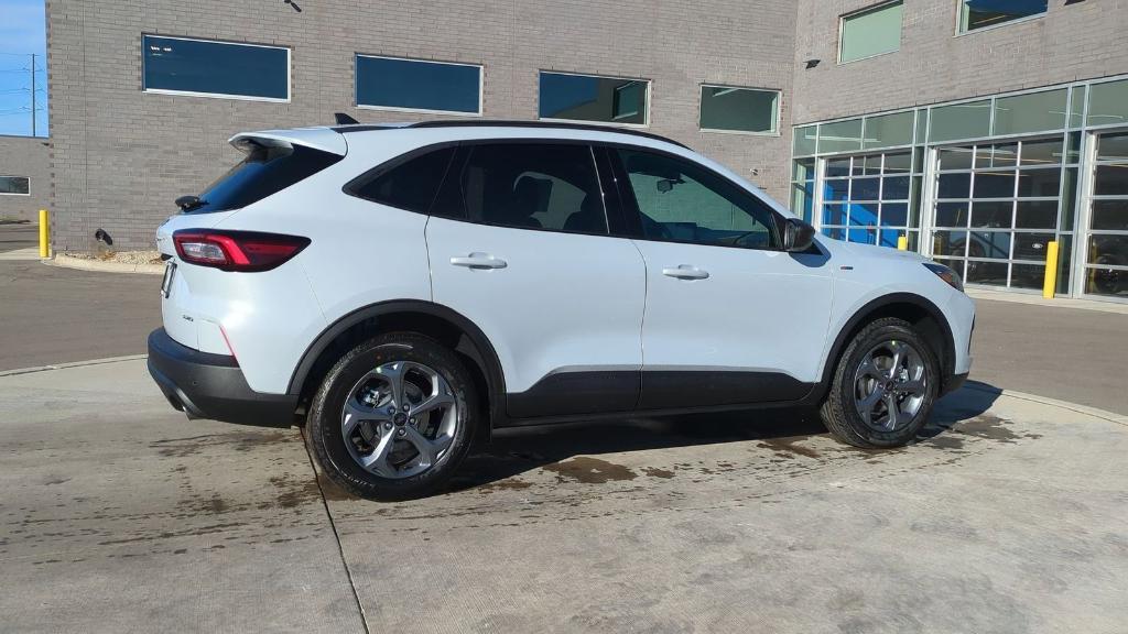 new 2025 Ford Escape car, priced at $35,152