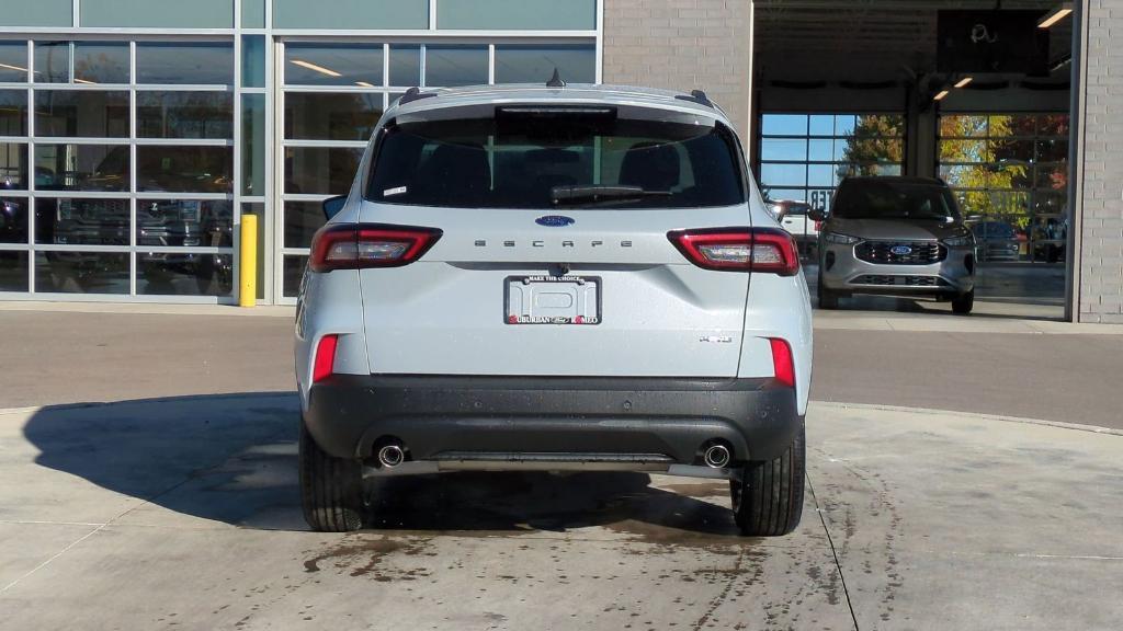 new 2025 Ford Escape car, priced at $35,152