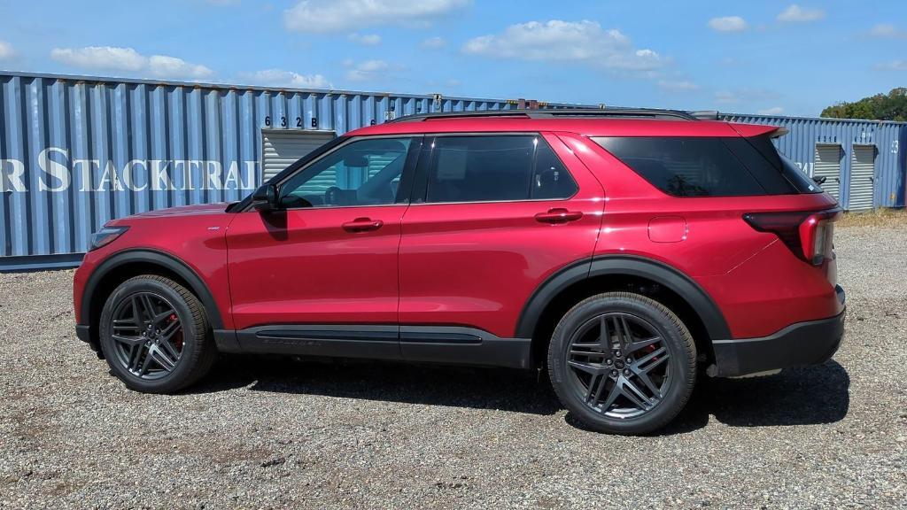 new 2025 Ford Explorer car, priced at $49,938