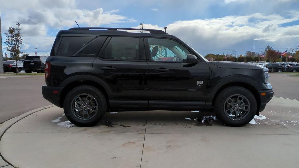 new 2024 Ford Bronco Sport car, priced at $31,542