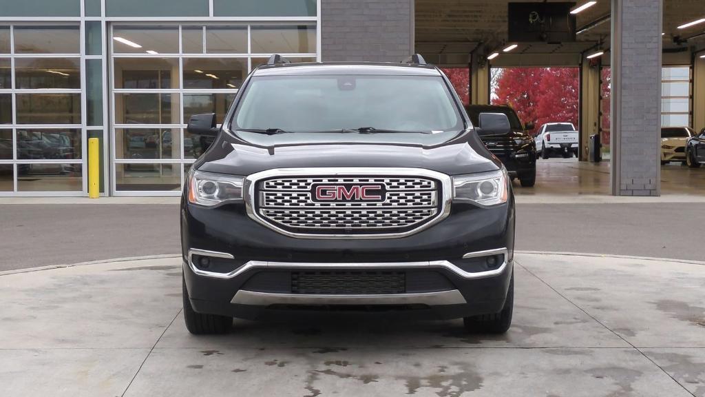 used 2018 GMC Acadia car, priced at $21,995