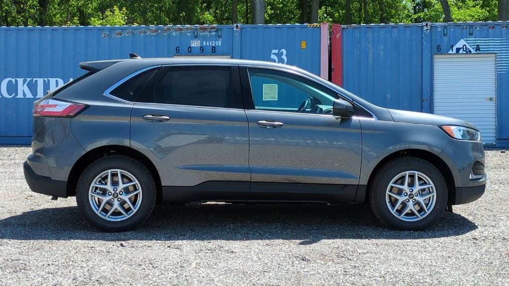 new 2024 Ford Edge car, priced at $36,144