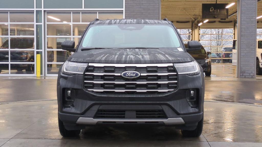 new 2025 Ford Explorer car, priced at $43,206