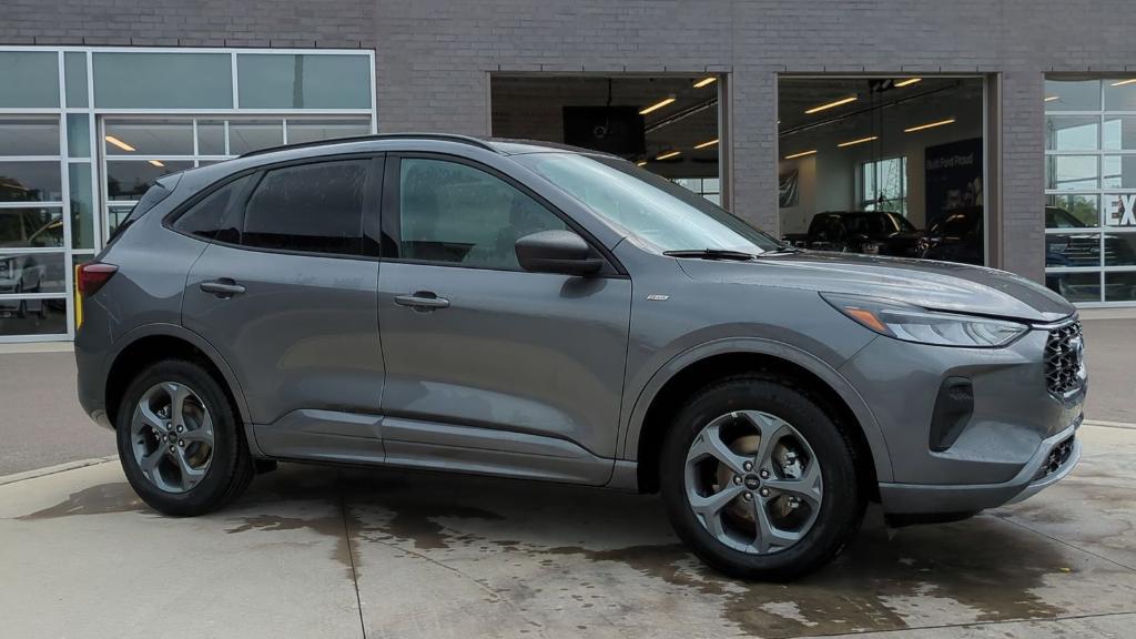 new 2024 Ford Escape car, priced at $33,456