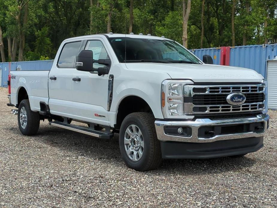 new 2024 Ford F-350 car, priced at $66,600