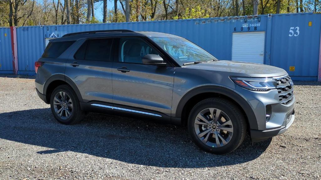 new 2025 Ford Explorer car, priced at $43,042