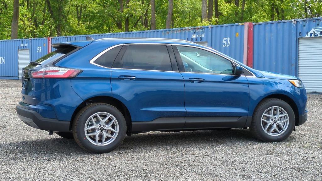 new 2024 Ford Edge car, priced at $39,911