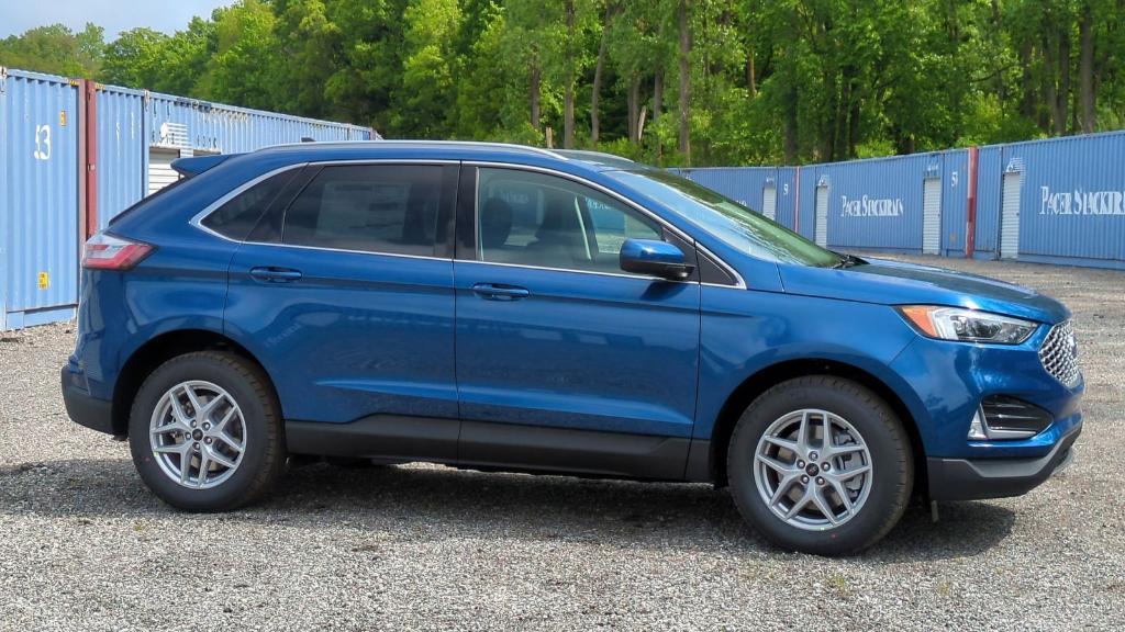 new 2024 Ford Edge car, priced at $39,911