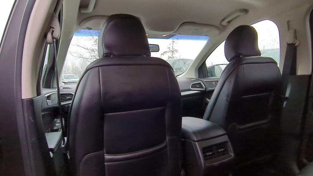 used 2015 Ford Edge car, priced at $12,995