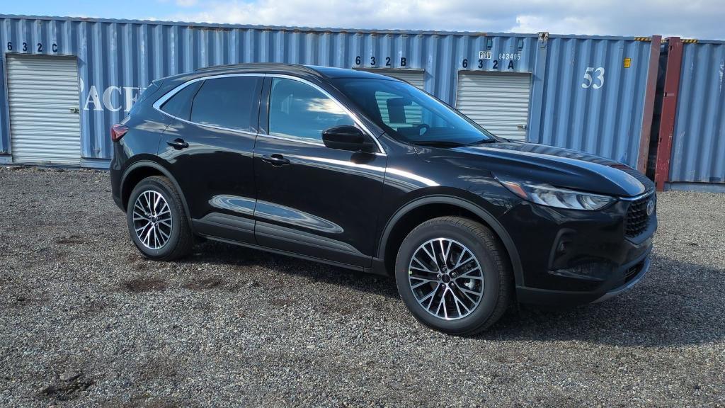 new 2025 Ford Escape car, priced at $38,651