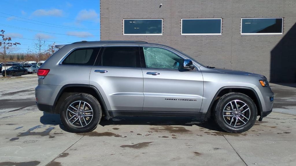 used 2020 Jeep Grand Cherokee car, priced at $22,995