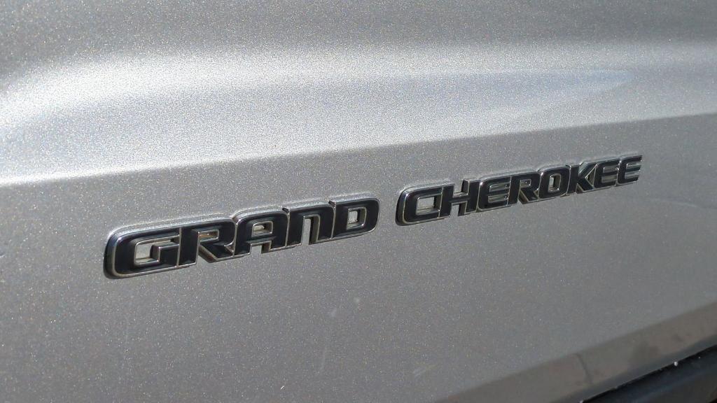 used 2020 Jeep Grand Cherokee car, priced at $22,995