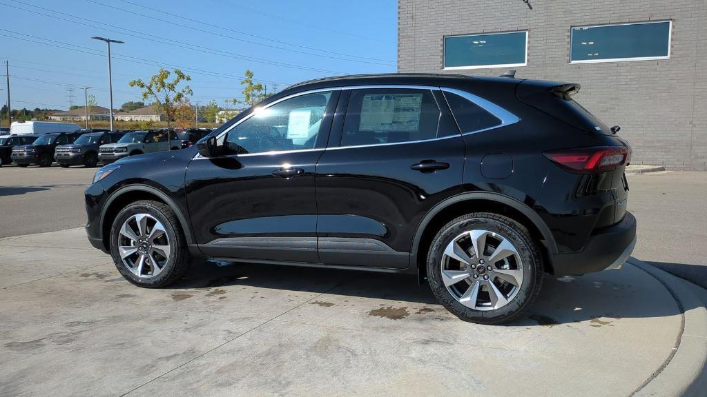 new 2025 Ford Escape car, priced at $35,883