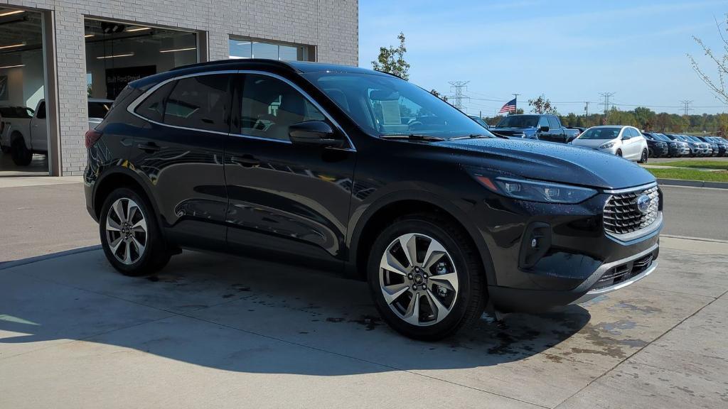 new 2025 Ford Escape car, priced at $35,883